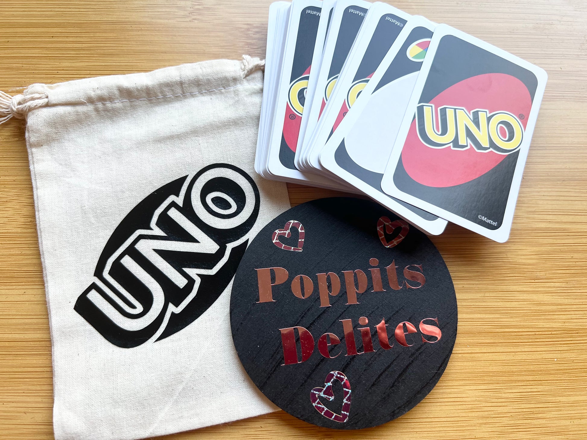 Uno bags - Poppits Delites offering amazing and affordable pamper products for all family member. Our collections include bath bombs, sugar & salt scrubs, candles, tea lights and essentials products and much more. We are based in Qld and post australia wide with registered tracking post. 